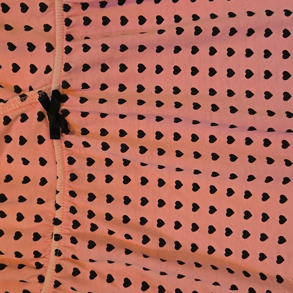 PINK Victoria's Secret "I Only Sleep In Pink" Pink/Black Heart Babydoll Nightie - Picture 3 of 6